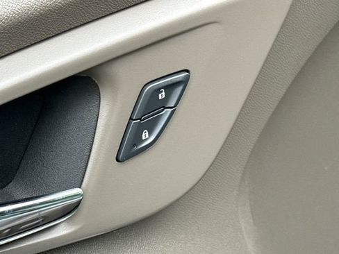 Used 2025 Chevrolet Malibu LT image 20