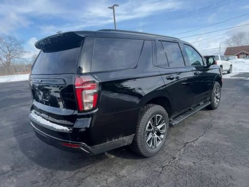 Used 2024 Chevrolet Tahoe Z71 w/ Luxury Package AWD/4WD image 8