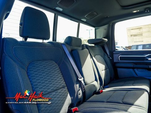 New 2026 RAM 1500 4x4 Crew Cab image 12