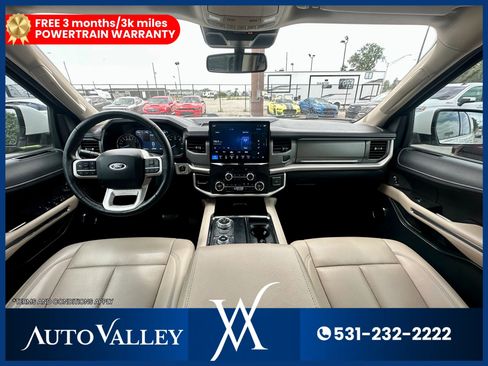 Used 2022 Ford Expedition XLT AWD/4WD image 29