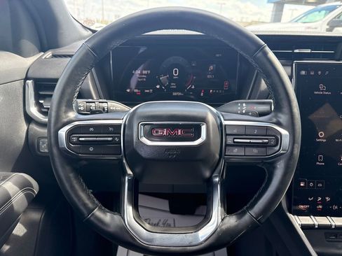 Used 2025 GMC Terrain Elevation image 17