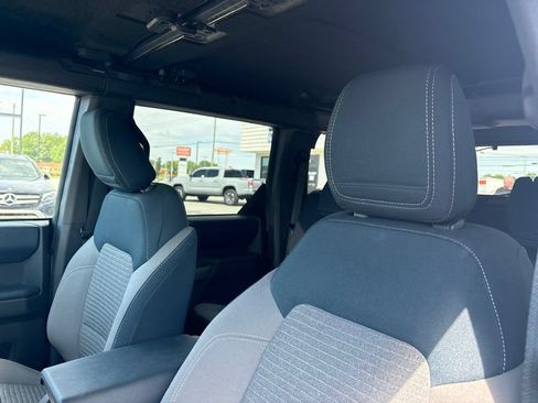 Used 2022 Ford Bronco Outer Banks AWD/4WD image 3