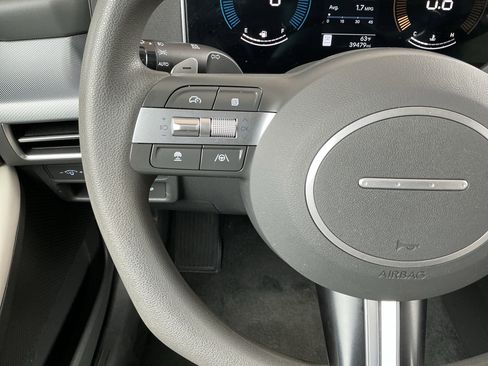 Used 2025 Hyundai Sonata SEL image 11