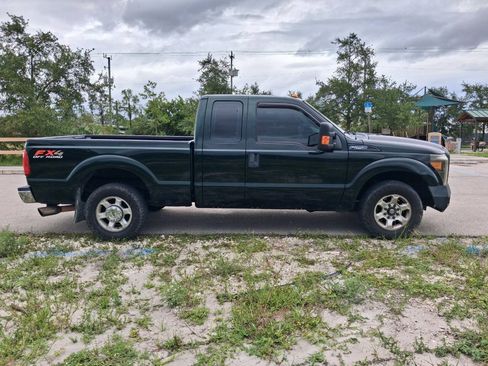 Used 2015 Ford F250 XL w/ Power Equipment Group RWD image 5