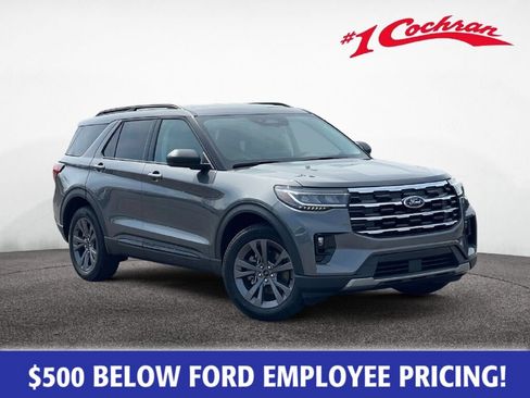 New 2026 Ford Explorer Active w/ Active Comfort Package AWD/4WD image 1