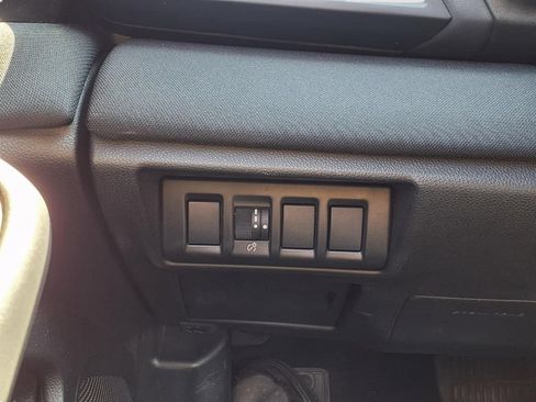 Used 2023 Subaru Outback Premium AWD/4WD image 21