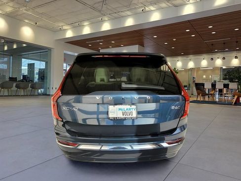 New 2026 Volvo XC90 B6 Ultra w/ Protection Package AWD/4WD image 9