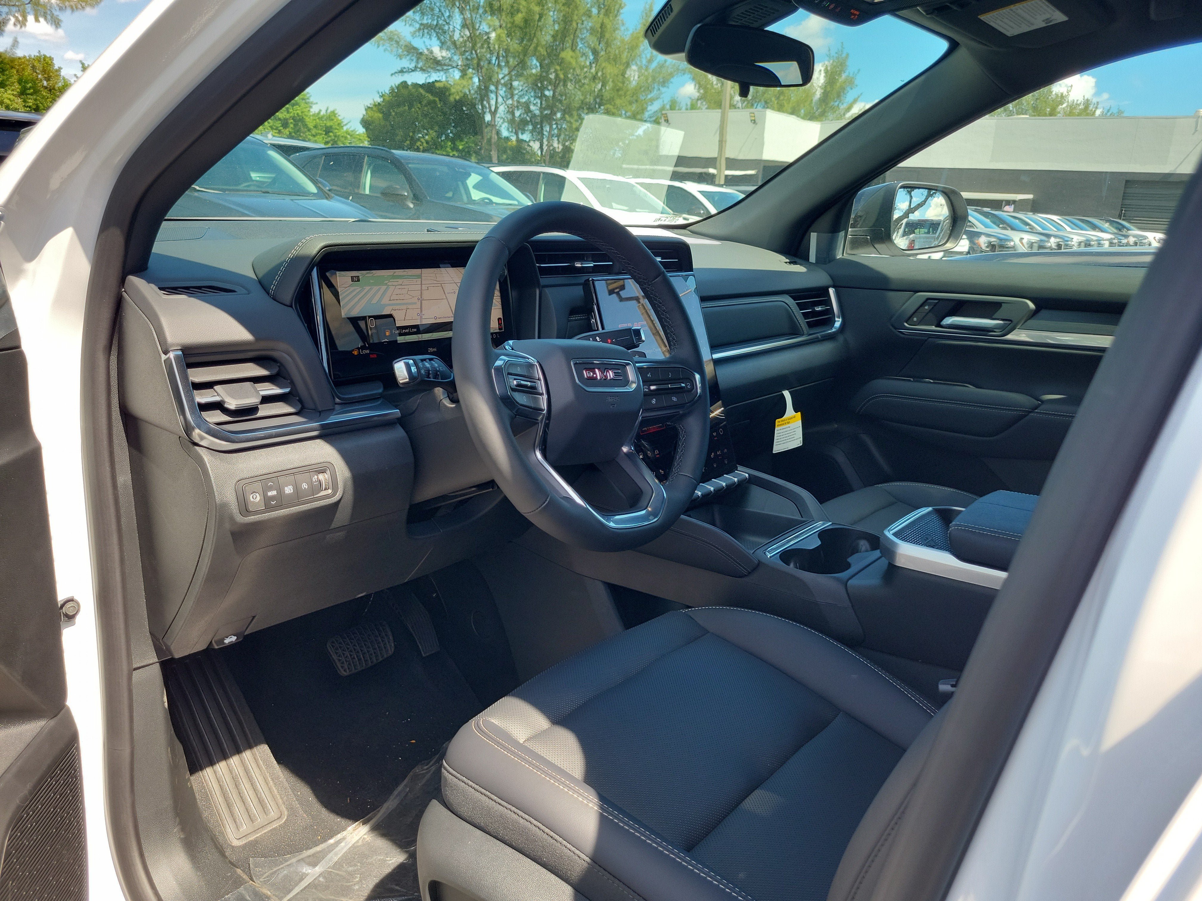 New 2027 GMC Terrain Elevation w/ Elevation Premium Package FWD image 8