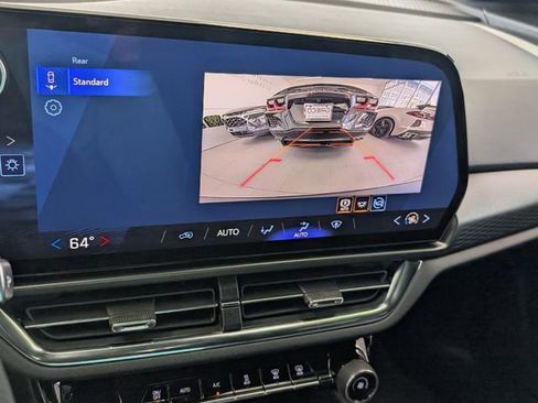 Used 2026 Chevrolet Equinox EV LT image 19