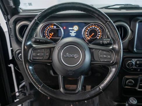 Used 2021 Jeep Gladiator Sport AWD/4WD image 13