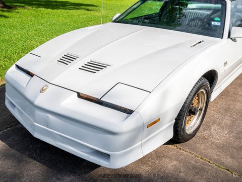 Used 1989 Pontiac Firebird Trans Am image 79