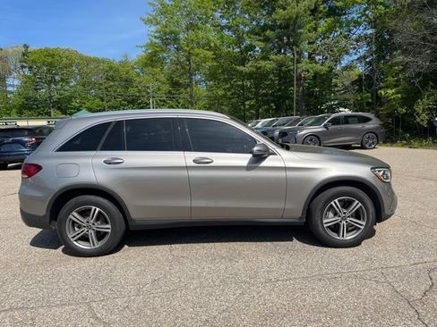 Used 2021 Mercedes-Benz GLC 300 image 6