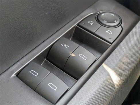 New 2026 Chevrolet Colorado LT image 25