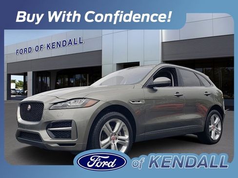 Used 2018 Jaguar F-PACE R-Sport image 1