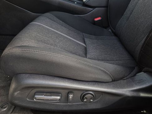 Used 2025 Honda Accord Sport image 16