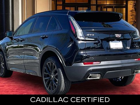 Used 2023 Cadillac XT4 Sport w/ Cold Weather Package FWD image 4
