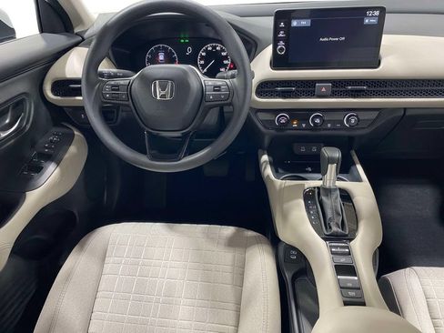 New 2027 Honda HR-V LX image 11