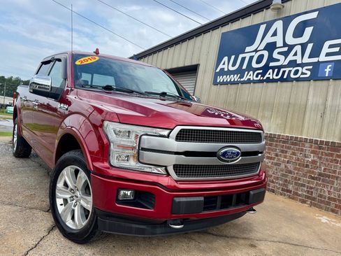 Used 2019 Ford F150 Platinum w/ Equipment Group 701A Luxury AWD/4WD image 2