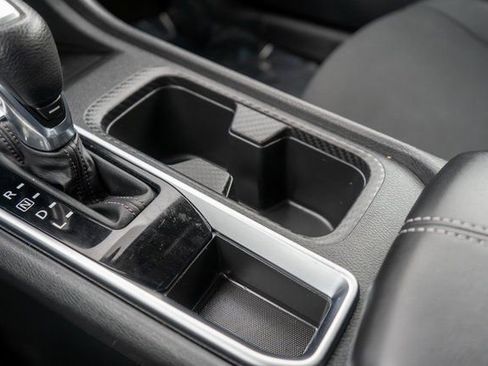 Used 2023 Nissan Sentra SV w/ Trunk Package image 32