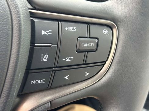 Used 2023 Lexus UX 250h F Sport w/ Accessory Package (Z2) image 28