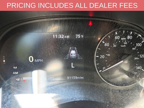 Used 2021 Nissan Kicks SV FWD image 4