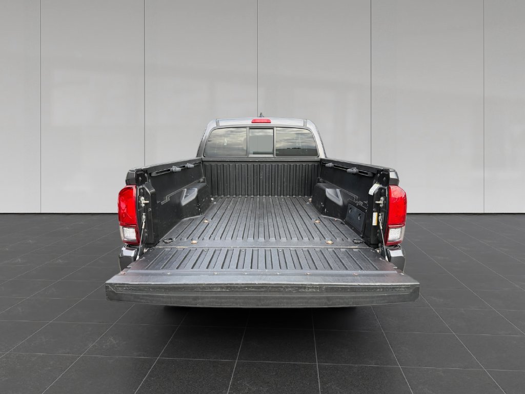 Used 2021 Toyota Tacoma SR w/ SX Package AWD/4WD image 19