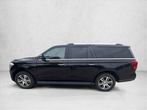 Used 2024 Ford Expedition Max Limited RWD image 9