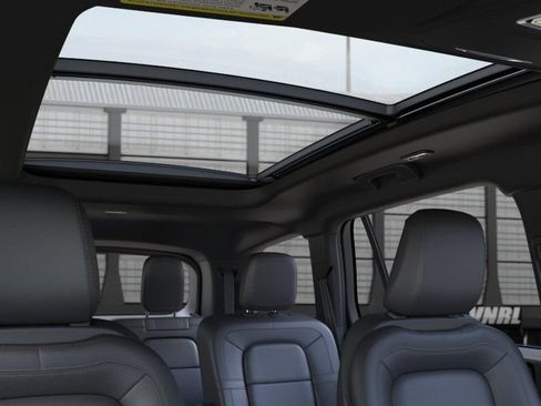New 2026 Lincoln Aviator Reserve AWD/4WD image 22