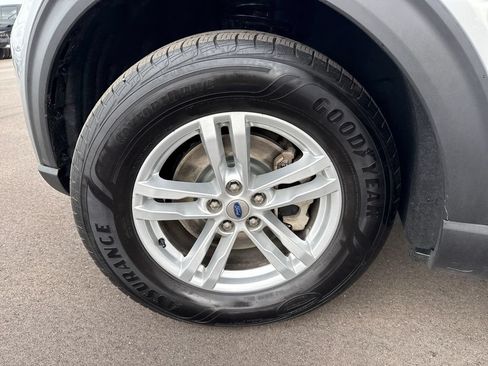 Used 2023 Ford Explorer 4WD image 27