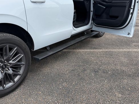 Certified 2025 Ford Expedition Max Platinum w/ Stealth Performance Package AWD/4WD image 18