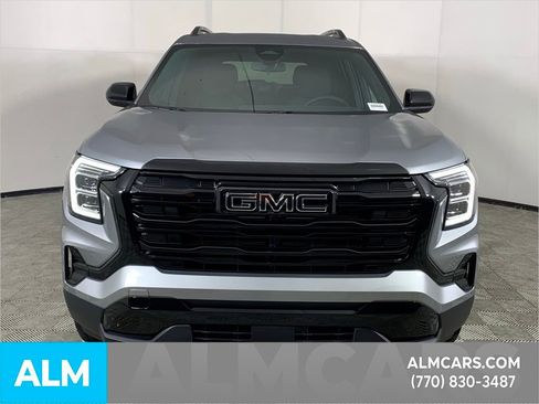 Used 2026 GMC Terrain Elevation w/ Black Edition image 13