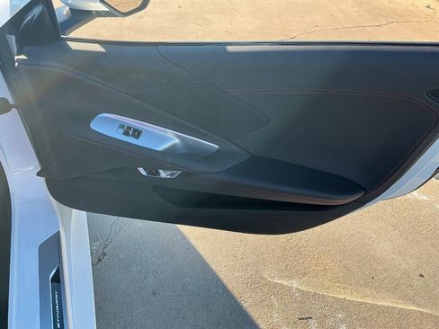Used 2022 Chevrolet Corvette Stingray image 31