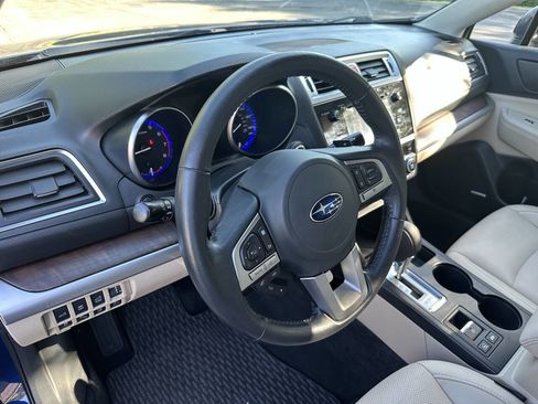 Used 2015 Subaru Outback 2.5i Limited image 16