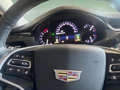 Used 2016 Cadillac XTS Luxury image 14