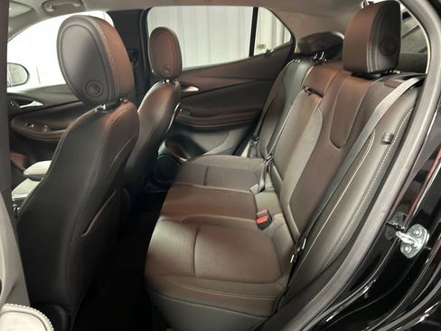 Used 2023 Buick Encore GX Select w/ Sport Touring Package FWD image 23