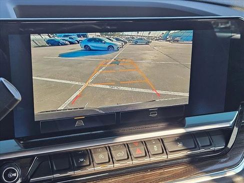 Used 2024 Chevrolet Silverado 1500 LT image 13