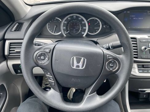 Used 2013 Honda Accord LX image 12