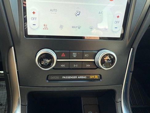 Used 2023 Ford Escape ST-Line Select w/ Tech Pack #2 image 21