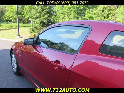 Used 2013 Ford Mustang Premium RWD image 22