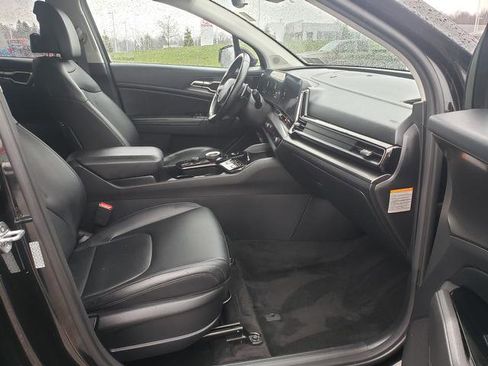 Certified 2023 Kia Sportage EX AWD/4WD image 19