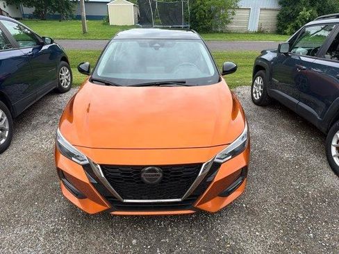 Used 2023 Nissan Sentra SR w/ Trunk Package FWD image 2