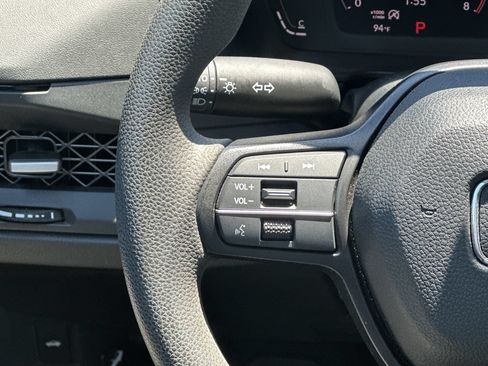 Used 2023 Honda Accord EX image 20