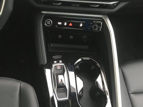 Certified 2025 Audi Q5 Premium Plus w/ Premium Plus image 10