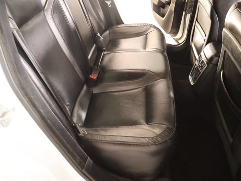Used 2022 Dodge Charger SXT w/ Leather Interior Group RWD image 14