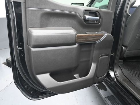 Used 2021 Chevrolet Silverado 1500 LT Trail Boss AWD/4WD image 16