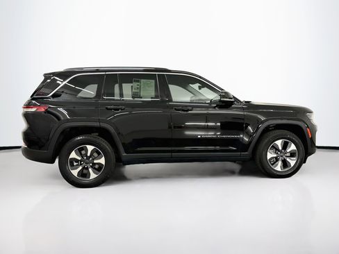 Used 2022 Jeep Grand Cherokee Limited 4xe AWD/4WD image 10
