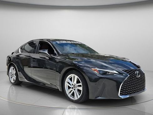 Used 2024 Lexus IS 300 w/ Comfort Package RWD image 9