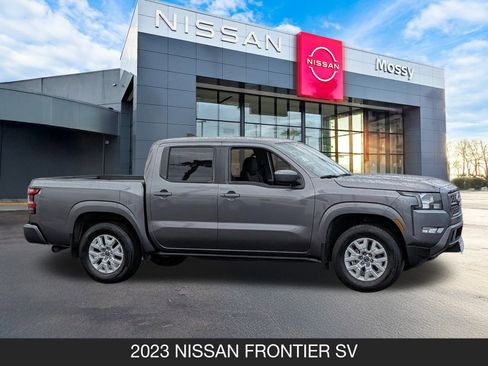Certified 2023 Nissan Frontier SV w/ SV Convenience Package image 6
