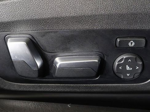 Used 2024 BMW M4 xDrive Competition AWD/4WD image 35