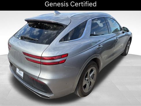 Certified 2026 Genesis GV70 2.5T Advanced image 4